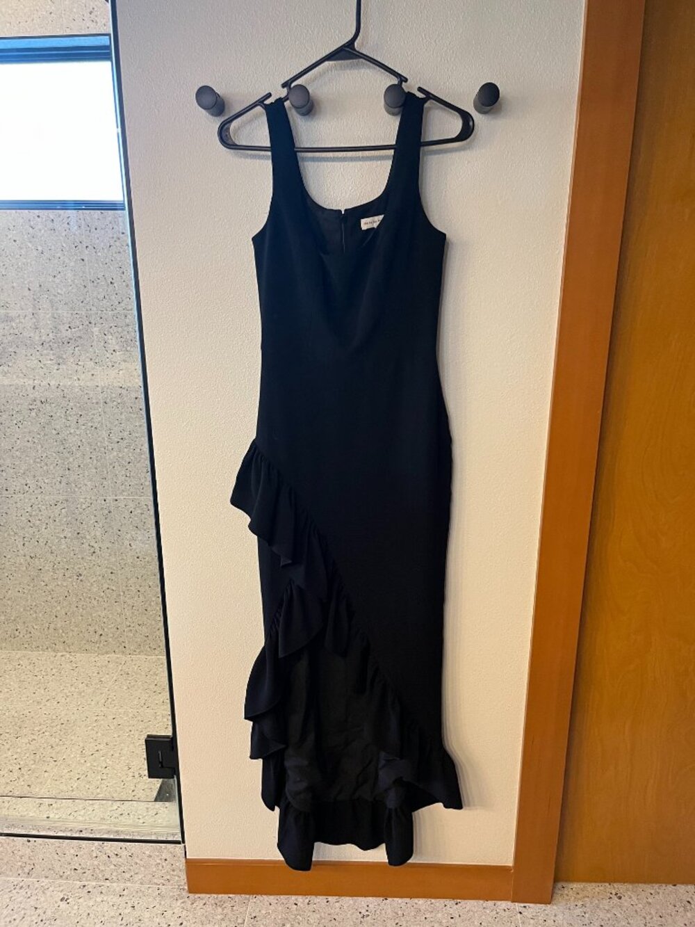 Dress the Population Charlene Ruffle Gown- Black- size S
